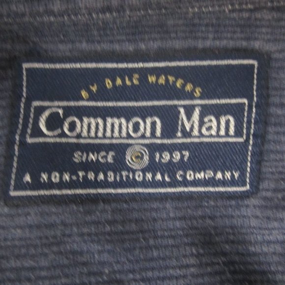 Common Man Dale Waters Men Hawaiian camp shirt p2p 25 L tribal cotton blue vtg - Picture 8 of 8